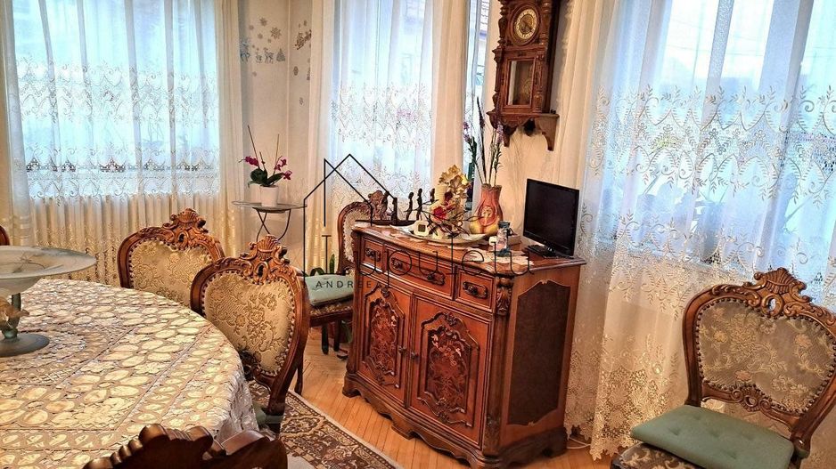 Casă de Vanzare | 200 MPU | Teren 305 MPU | Ultracentral - Poză 5