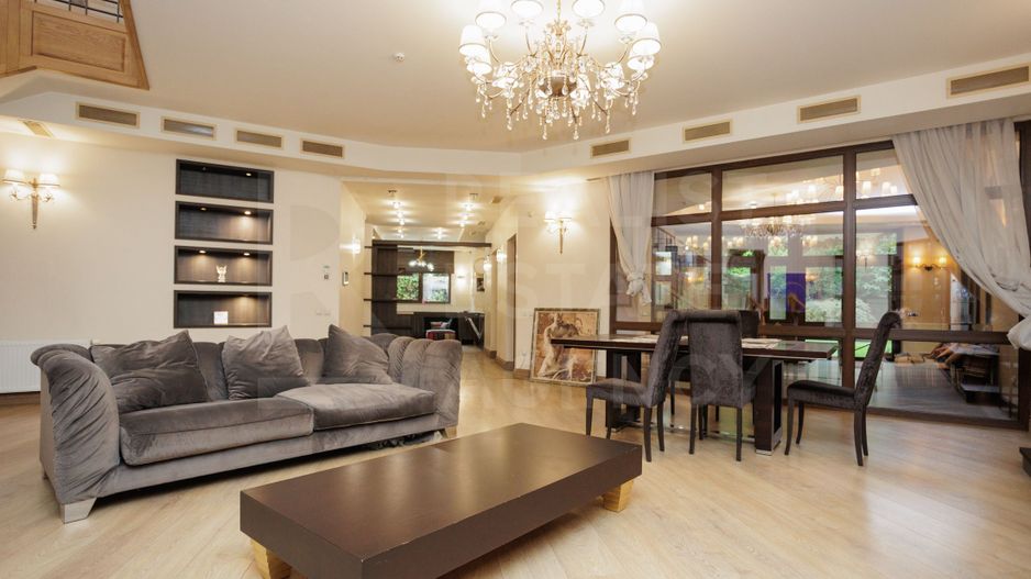 Chirie, Casa, 6 camere, Râscani - Poză 10