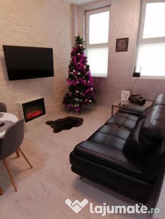 Apartament renovat in Racadau - Poză 1