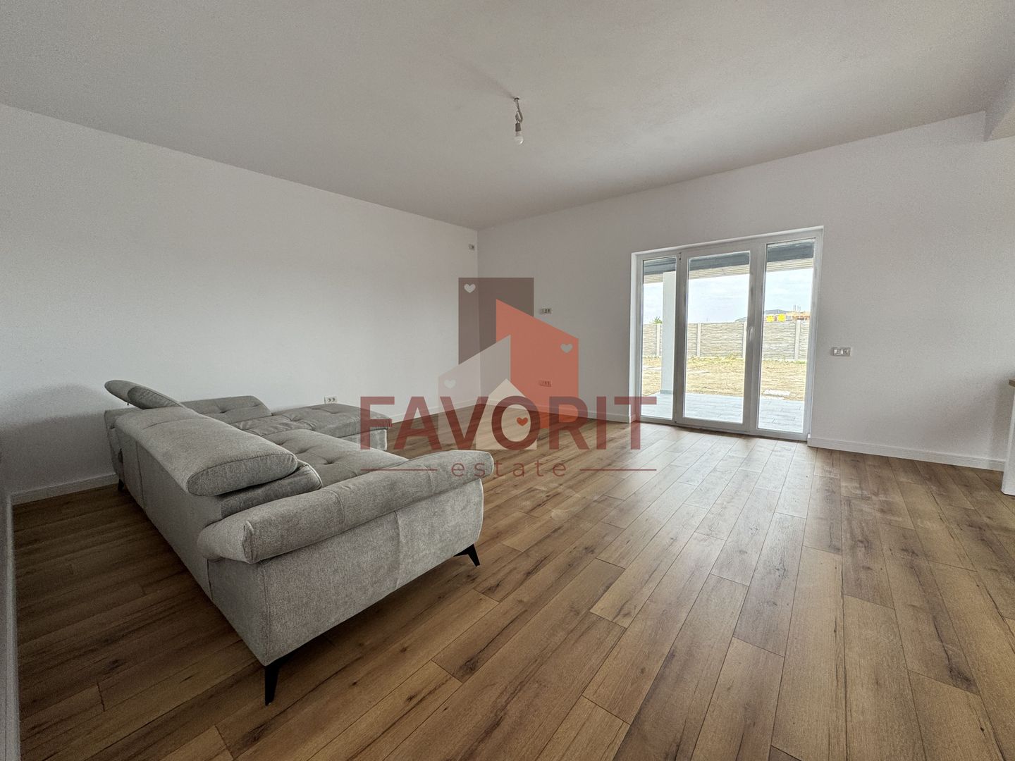 Casa Individuala in Mosnita | 3 dormitoare + 2 bai | Teren Generos - Poză 14