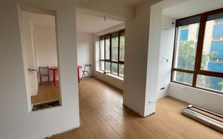 BRASADAS vinde ap 4 cam etaj 3/4 in zona ULTRACENTRALA. - Poză 1