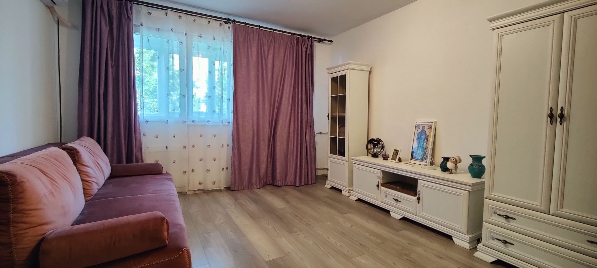 2 camere | 49,9 mp total | Etaj 4/10 | COMISION 0 - Poză 3