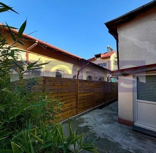 Casa/Vila D+P+1 individuala cu 3 camere | Domenii - Poză 1