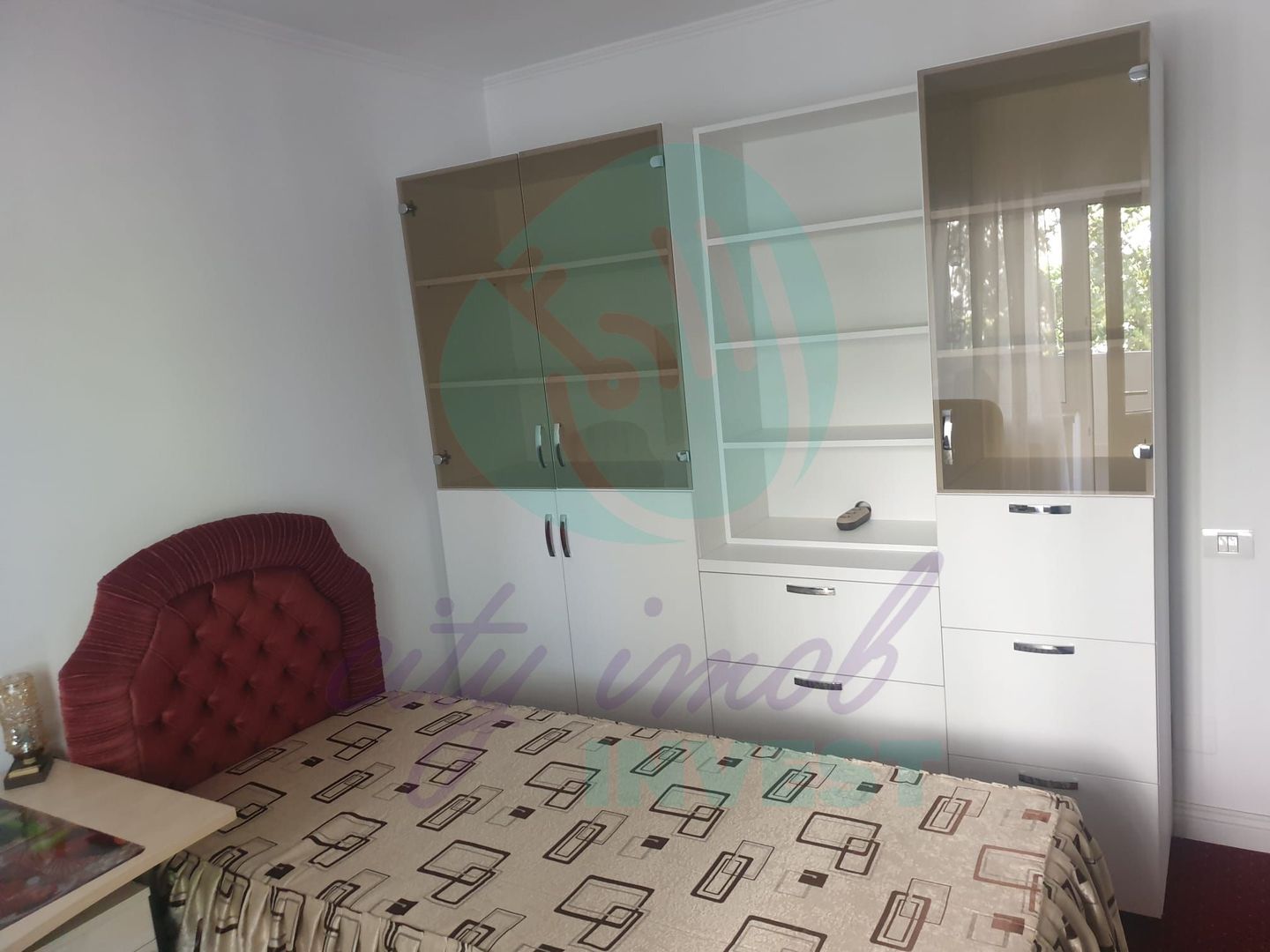 4 camere decomandate in zona Mall Vitan - Poză 9