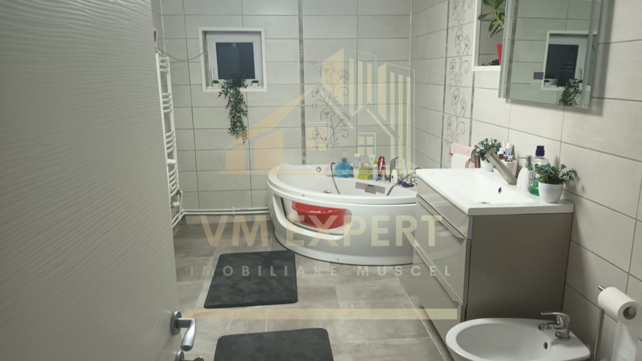 CASA 4 CAMERE TEREN 2500 MP CAMPULUNG - Poză 7