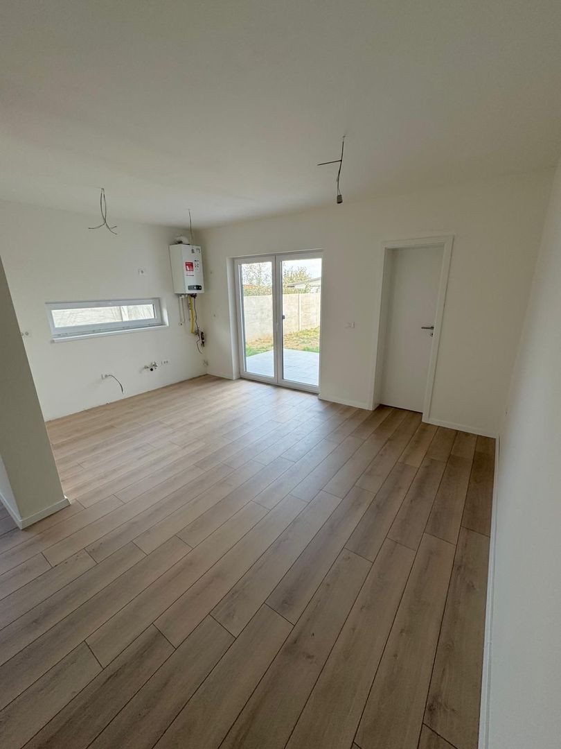 4 CAMERE, DUPLEX MODERN, SAG - Poză 3