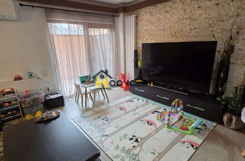 Vila moderna mobilata utilata metrou Dimitrie Leonida - Poză 1