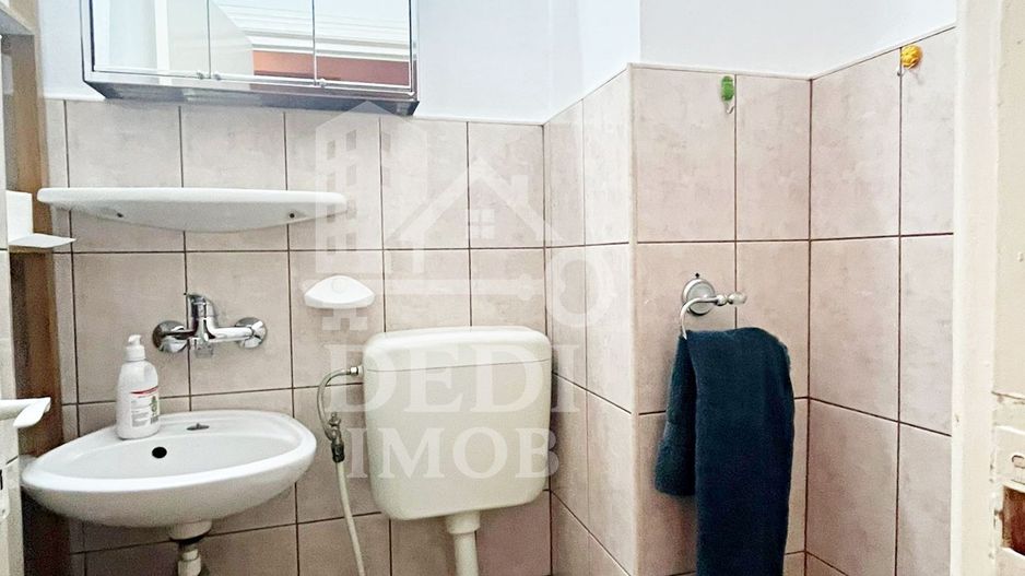 Apartament cu 3 camere de inchiriat Decebal, Oradea - Poză 13