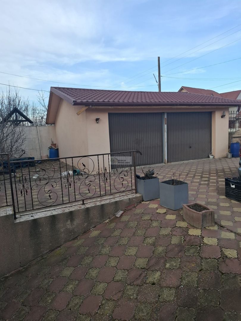 Casa/vila de vanzare in Garoafa /Vrancea - Poză 15