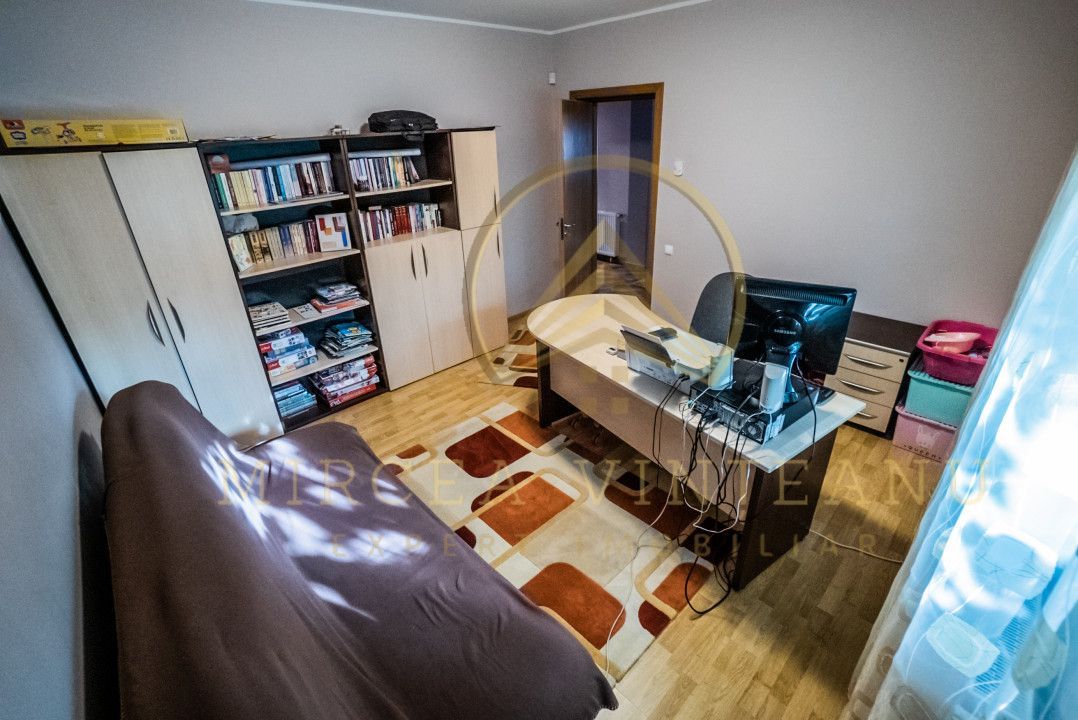 Palazu Mare / Elvila -  Vanzare Vila  D+P+1E cu teren de 996 mp - Poză 19
