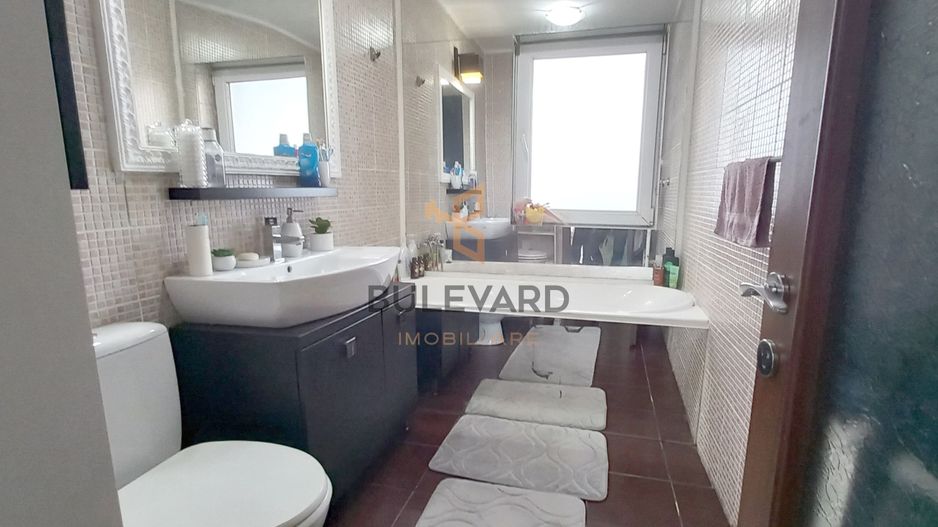 Apartament cu 2 camere, zona strazii Eroilor! - Poză 6