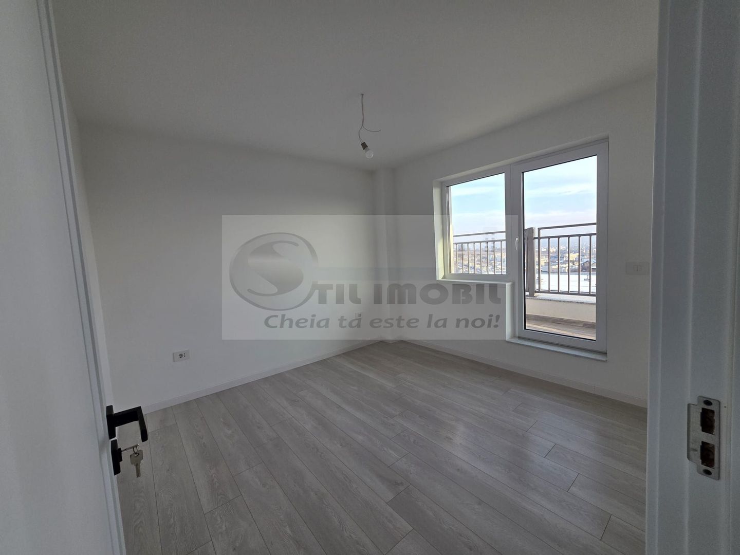 Apartament 3 camere – Etaj 3, 2bai – Str. Soarelui, Păcurari - Poză 3