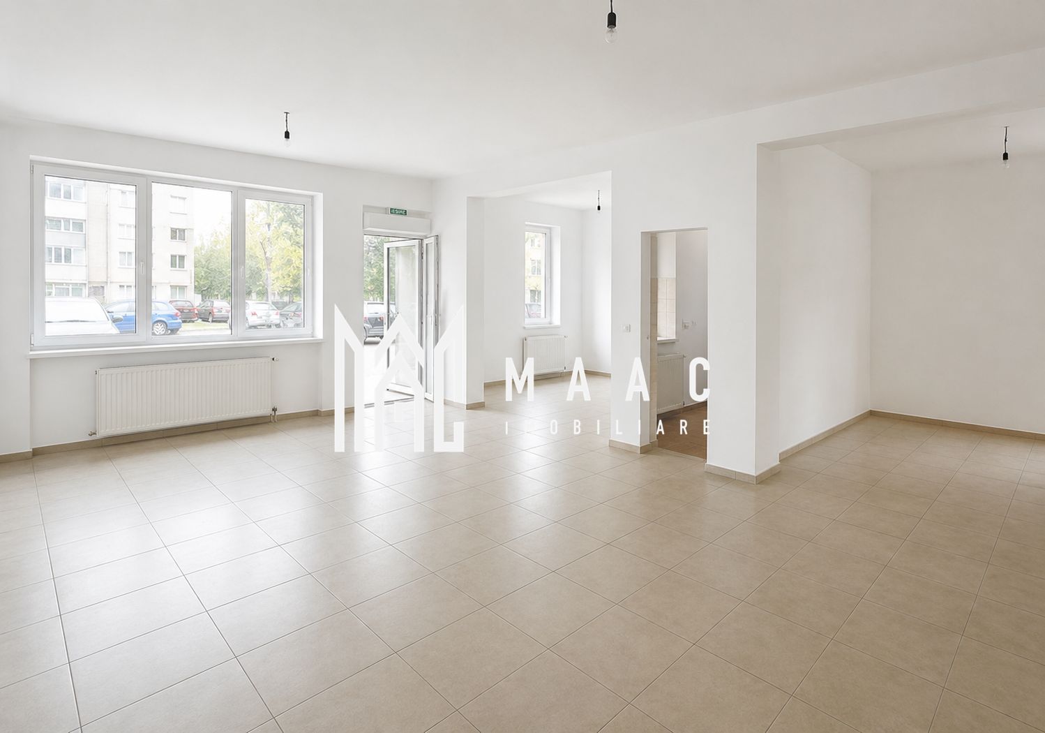 Spatiu comercial I Parter I Vad Pietonal I Mihai Viteazul - Poză 1