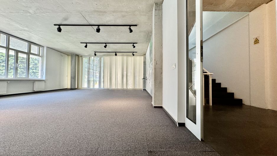 Spațiu de birouri în zona Centrală - 2 locuri de parcare proprii - Poză 9