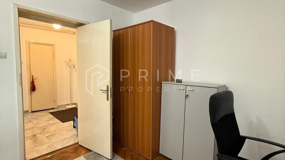 Apartament cu 3 camere decomandate- Ideal pentru studenti - Zona Tudor - Poză 3