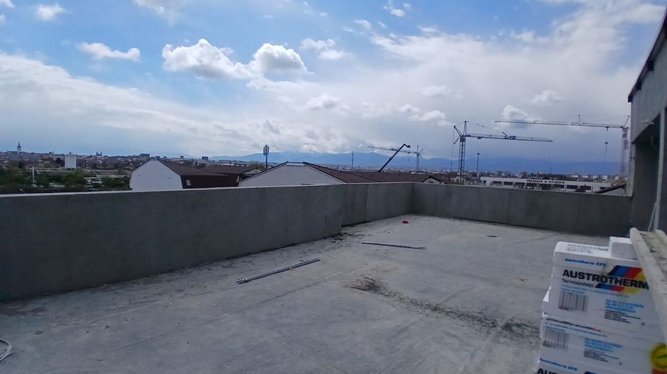Penthouse pe malul lacului, cu terasă panoramică 90 mp - Poză 5