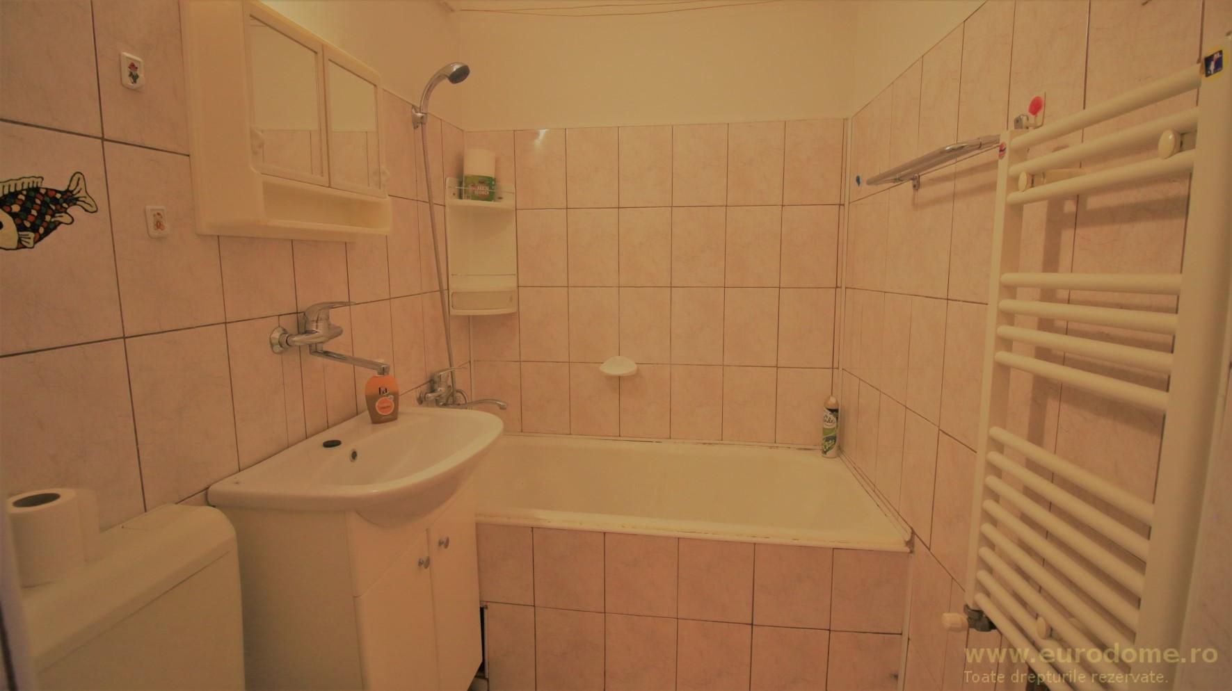 Exclusivitate - garsoniera cu centrala proprie - Poză 9