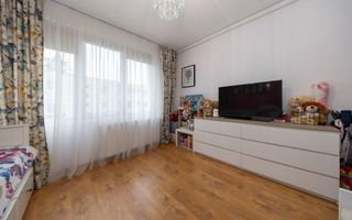 Apartament 2 camere, decomandat, renovat integral, 3/4, Astra– Planete - Poză 3