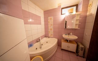 Case de vânzare Sibiu | Trei Stejari | 320 mp, acces din 2 străzi - Poză 9