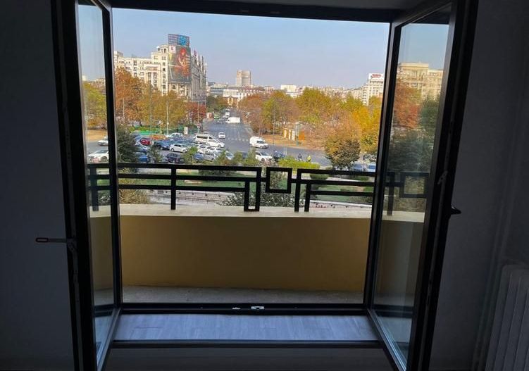 De vanzare Apartament 4 camere Piata Unirii, Fantani, ULTRACENTRAL - Poză 2