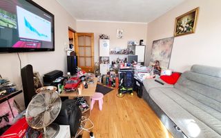 Apartament cu 3 camere, decomandat, zona Paltinis - Poză 2