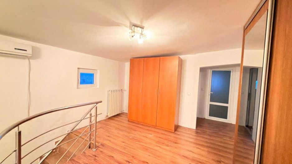 Casă de vânzare, 4 camere, 162 mp Buturugeni - Poză 9