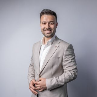 Razvan Pischis - CasaCluj