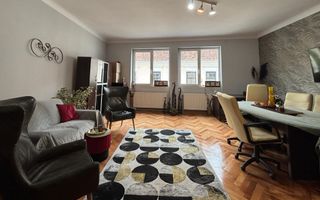 Spatiu de birouri ultra central - Poză 2