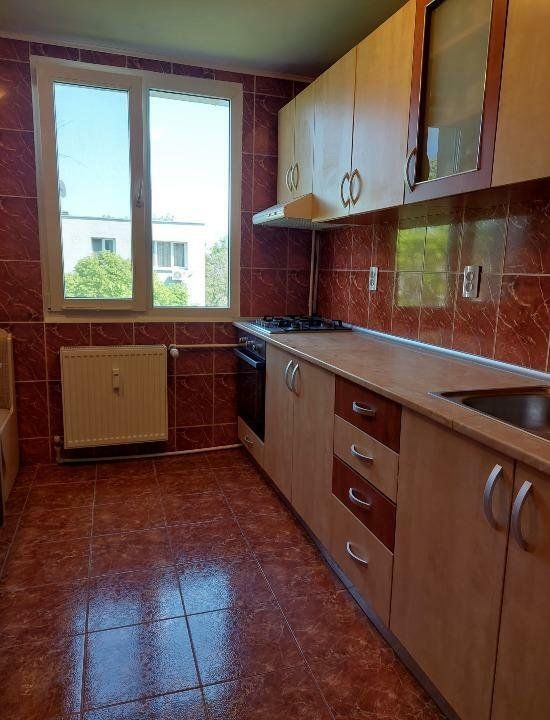 Trapezului - 4 camere - renovat - anvelopat - boxa - 1 Decembrie 1918 - Poză 6