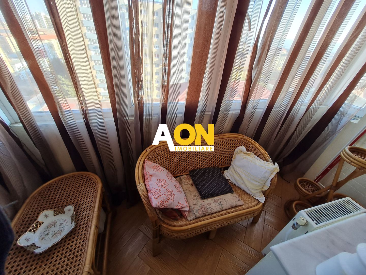 Apartament 2 camere, Semidecomandat, Zona Bulevard Cetate - Poză 4