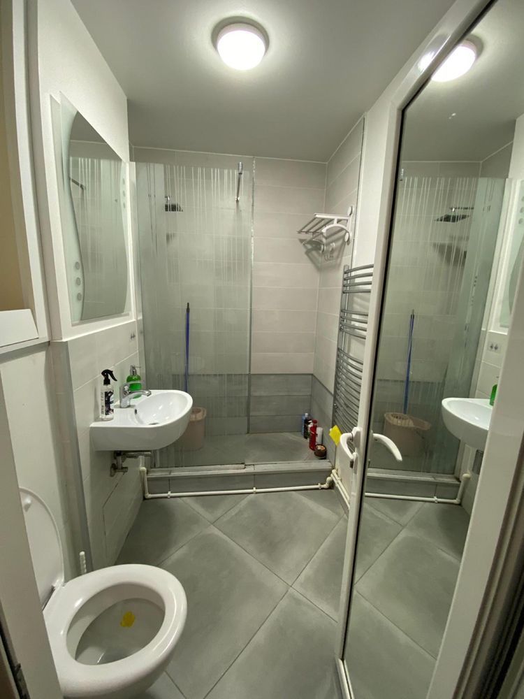 Inchiriez apartament 2 camere decomandat - Poză 5