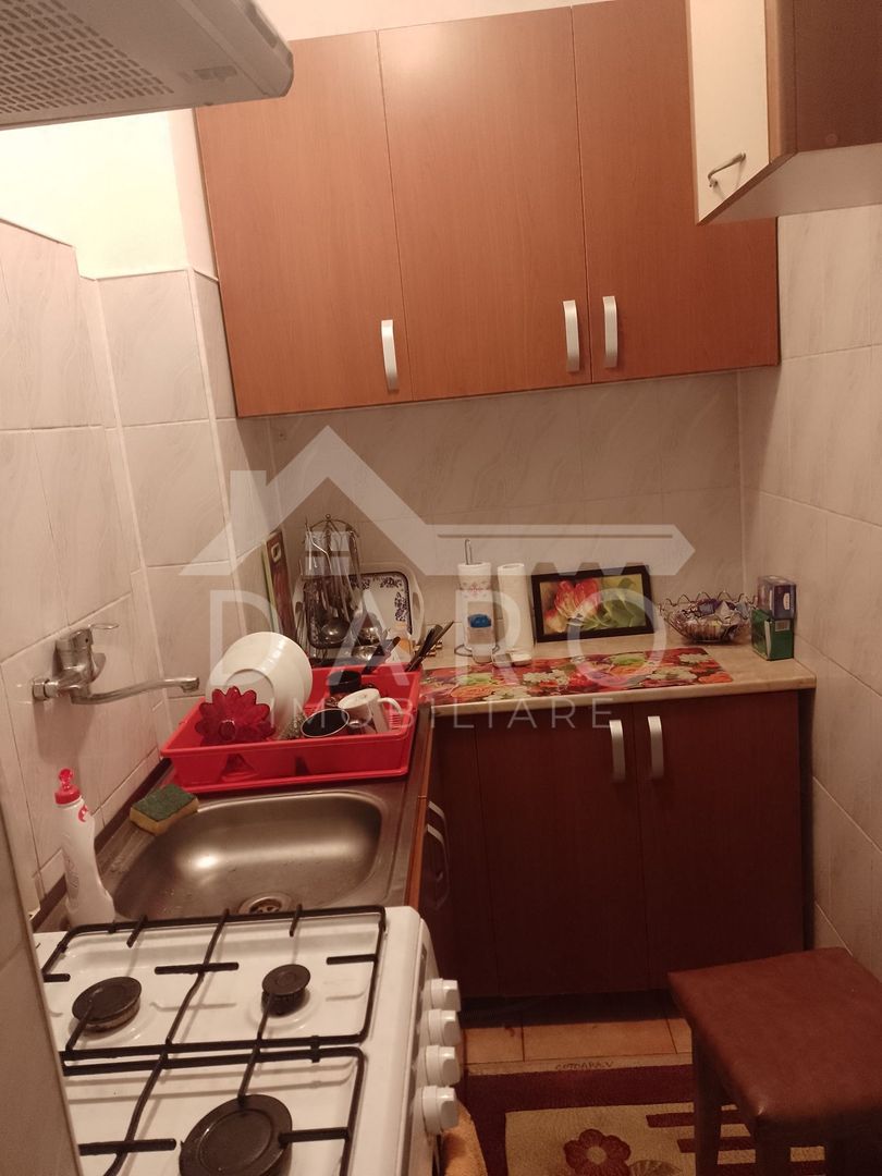 Vânzare apartament 2 camere - Poză 2