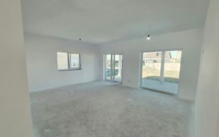 Casa individuala pe parter, 3 camere, 2 bai- Mosnita Noua, 640mp teren - Poză 5