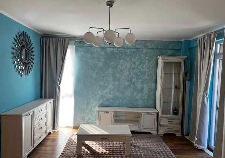 Apartament cu 3 camere, 2 bai si loc de parcare - Poză 4