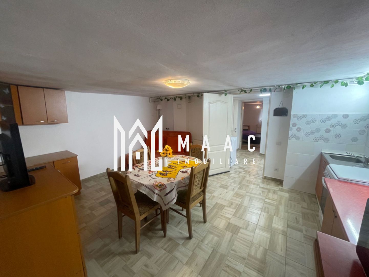 Apartament 2 camere| Utilitati incluse | Zona Sub Arini | 90 mp - Poză 3