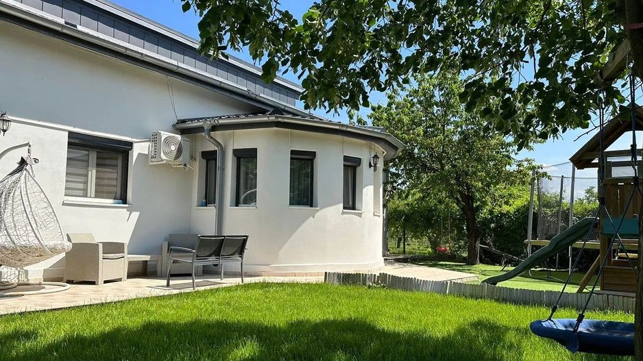 Vila de vanzare Corbeanca| langa lac si Paradisul Verde - Poză 2