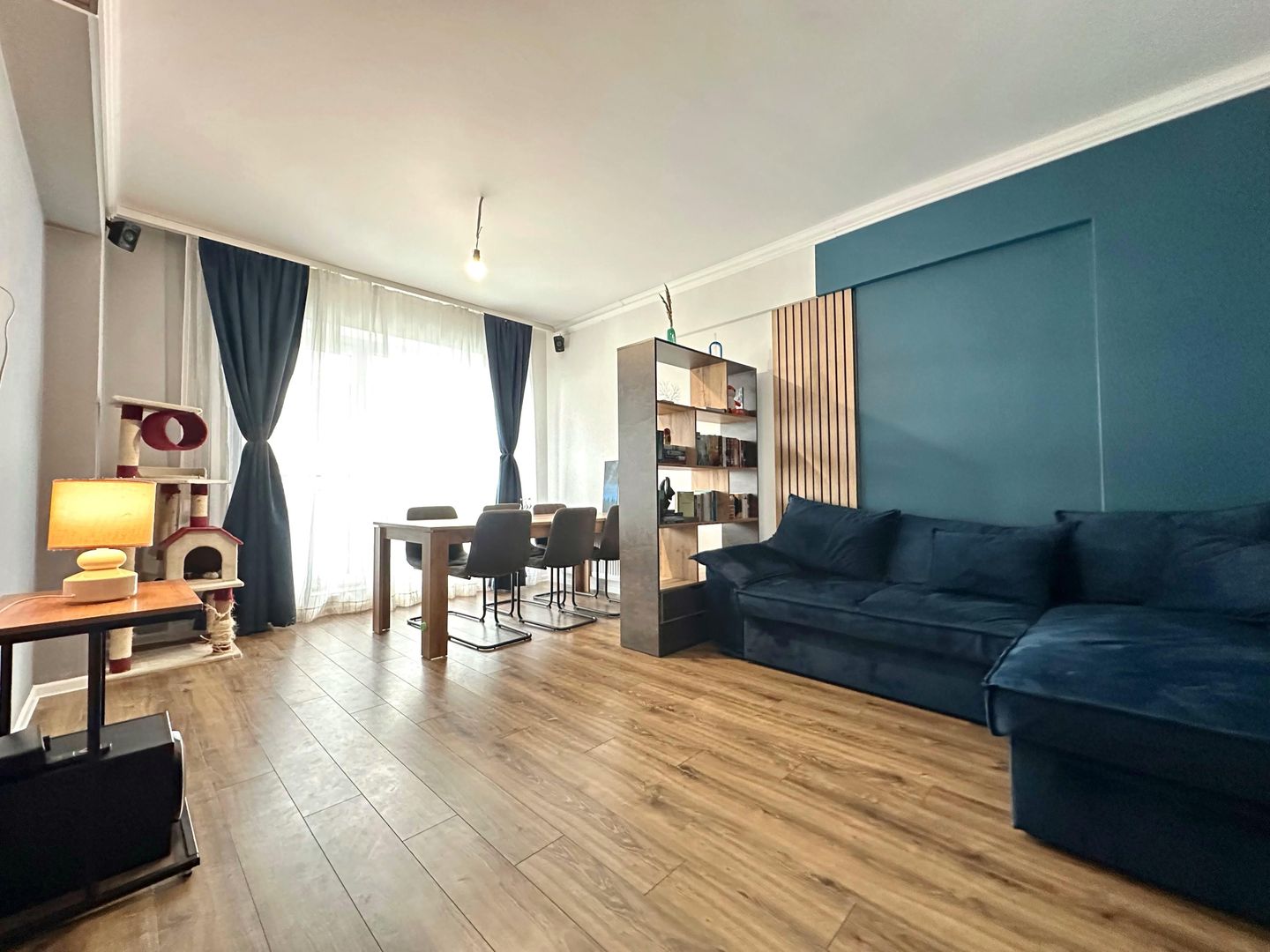 Apartament 3 camere, decomandat, cu loc de parcare - Poză 6