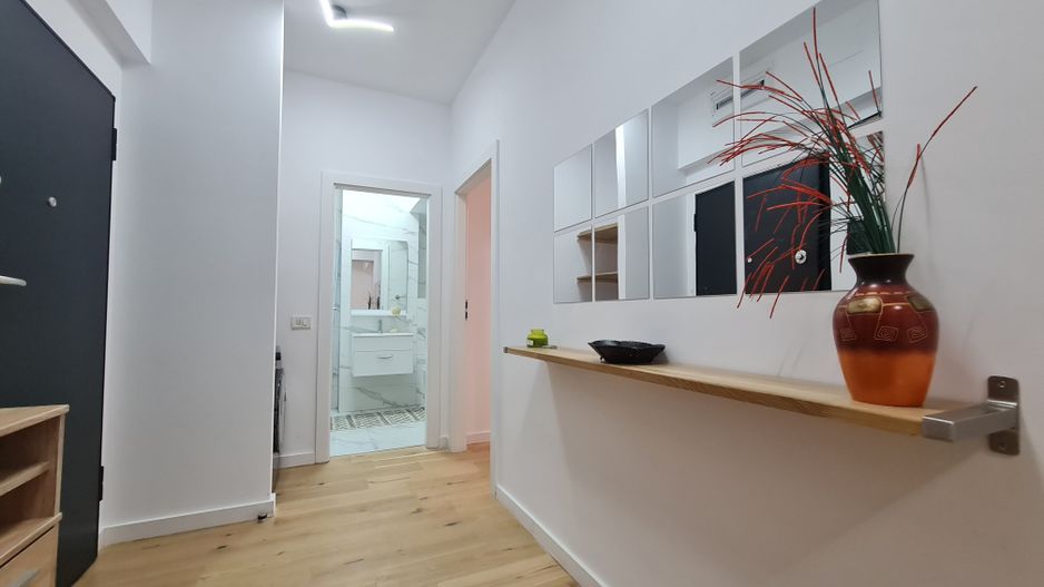 2 camere | 12 mp terasa | etaj 7 | rondul OMV Pipera | Parcare - Poză 4