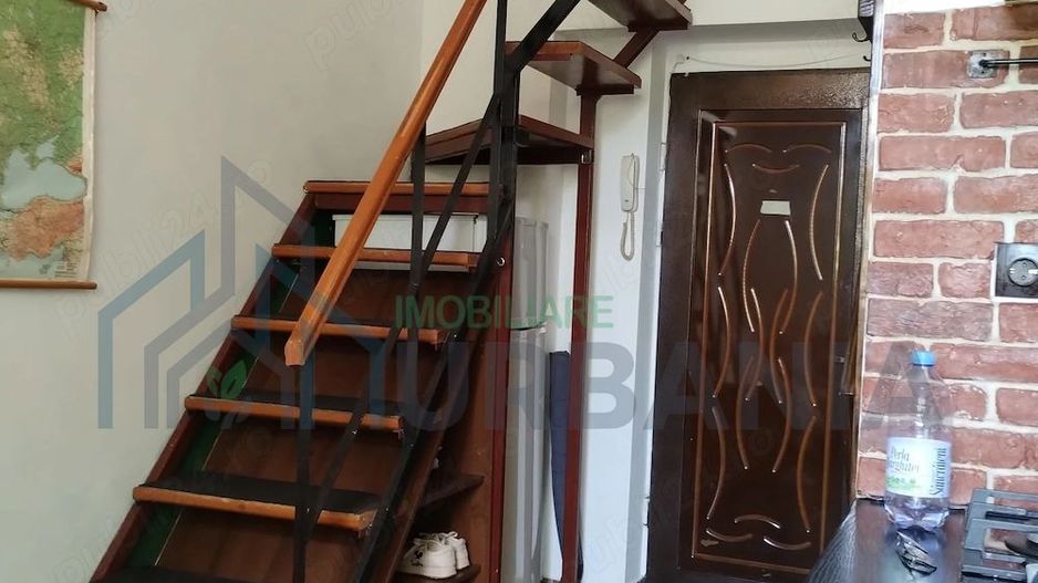 Garsonieră cu mansardă în Copou, lângă Liceul Negruzzi – Iași - Poză 2