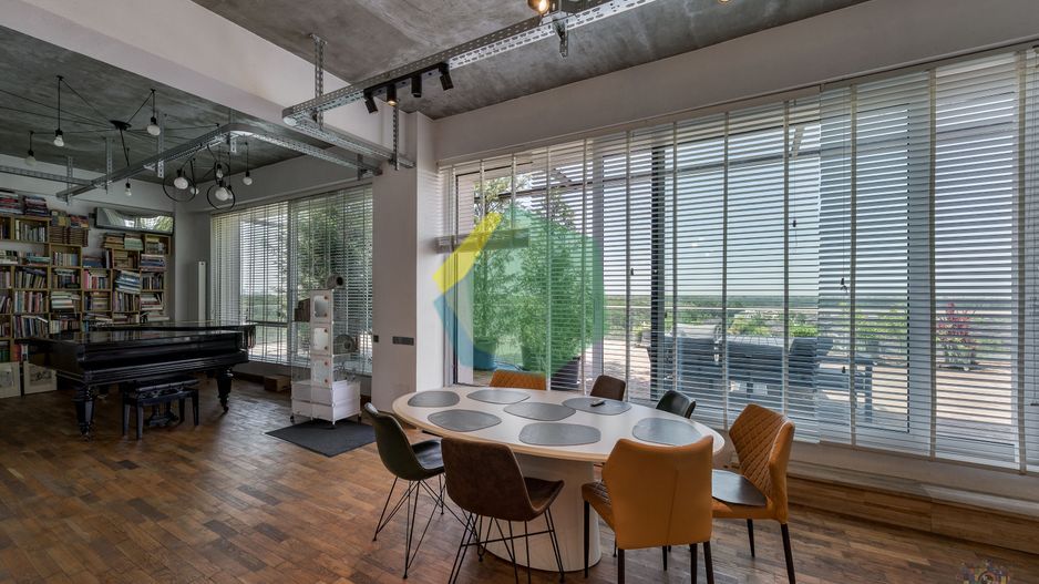 PENTHOUSE PREMIUM | 186 MP  UTILI + TERASĂ 178MP | VEDERE PADURE - Poză 1