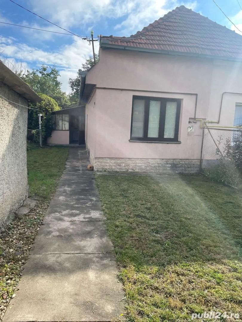 vanzare casa - Poză 1