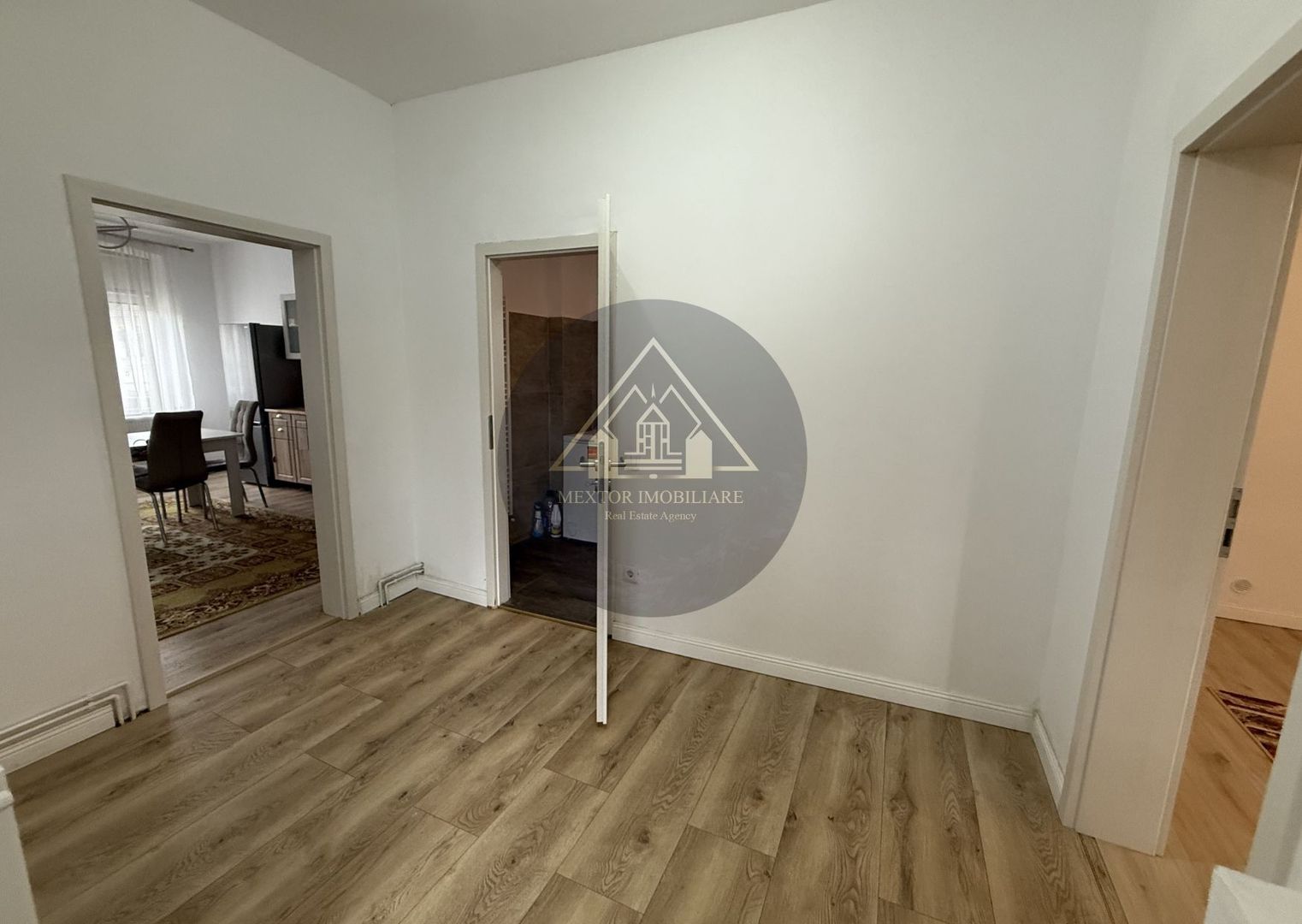 Apartament 2 camere, semi-central | renovat | Medias - Poză 8