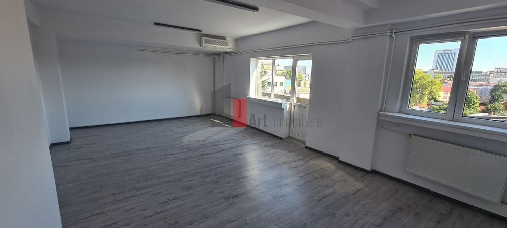 Spatiu Birouri/Romana - Poză 1