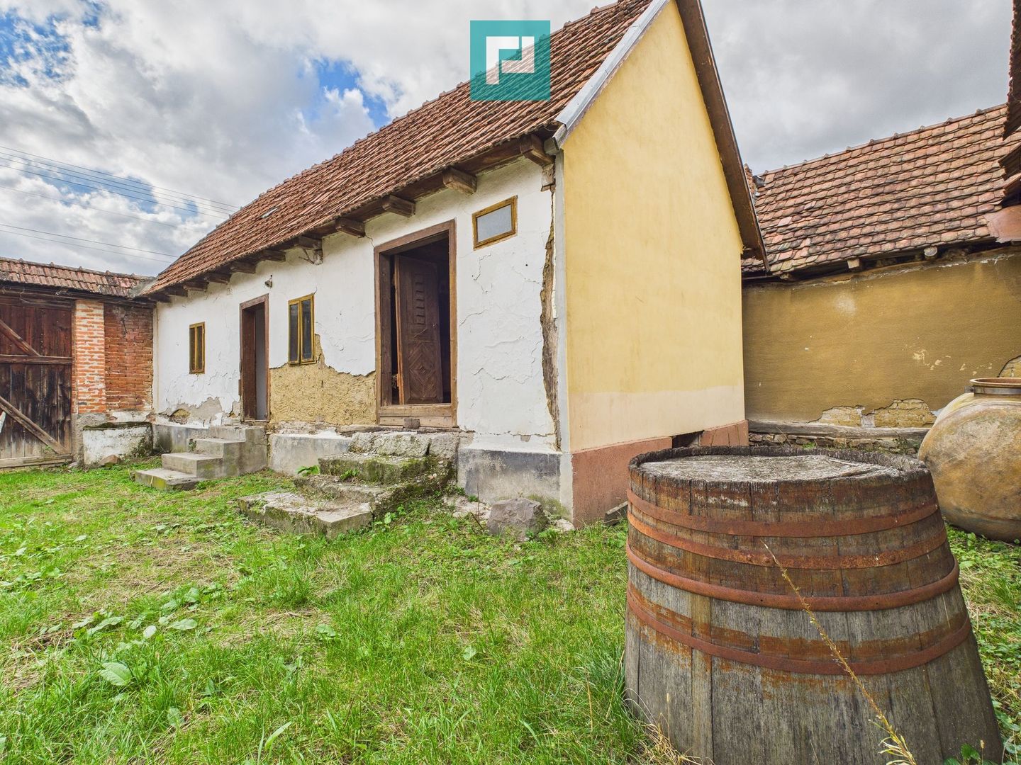 Casă cu 4 camere în Buhani, Dezna - Poză 12