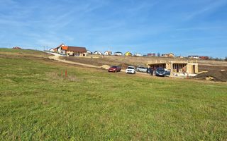 Teren intravilan 1000 mp cu autorizație de construire – Jucu de Sus - Poză 4