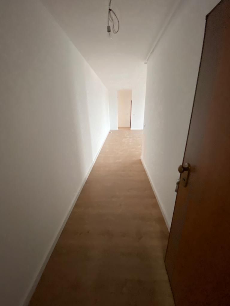 Apartament bloc nou 4 camere - Poză 18