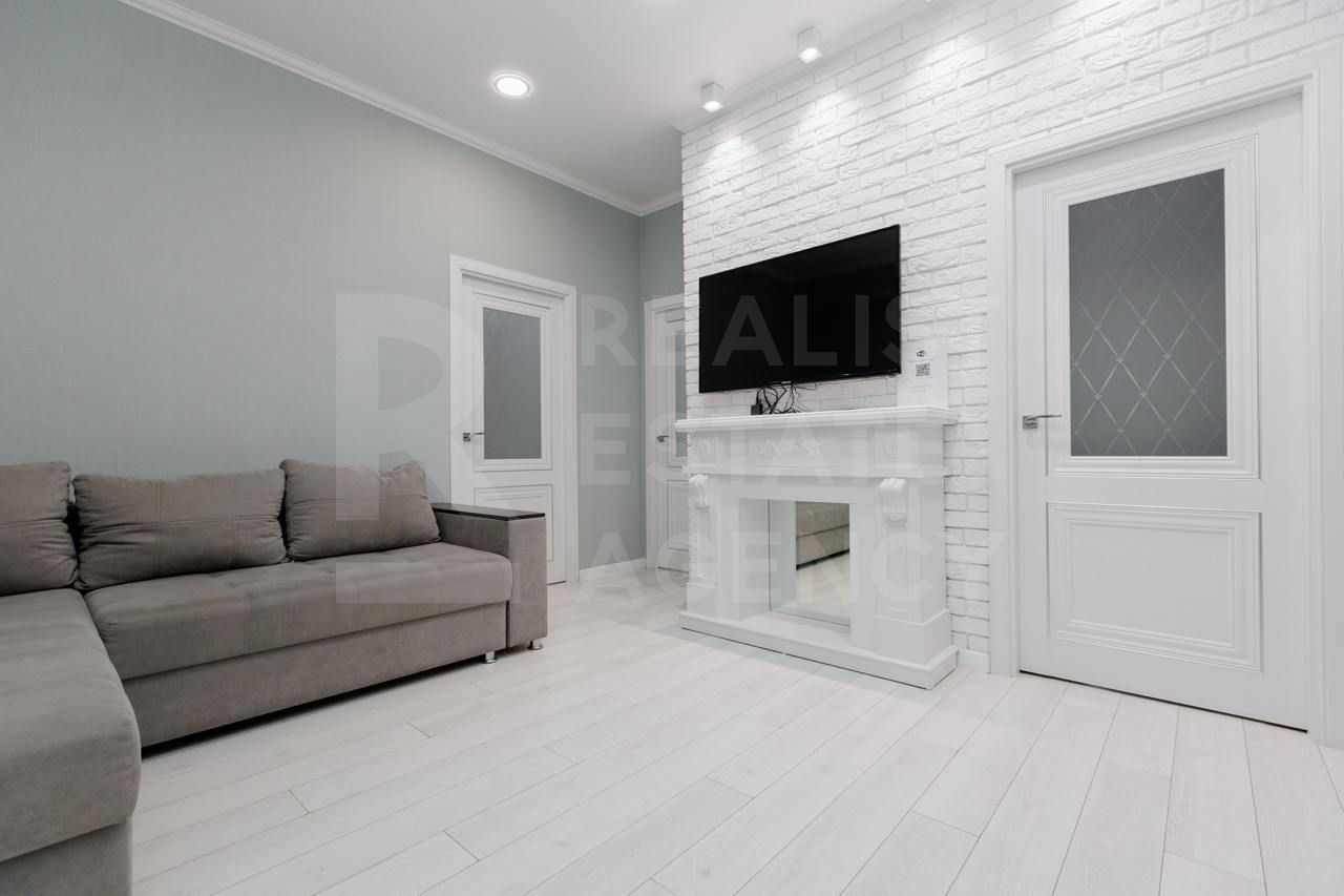 Chirie, apartament, 3 camere, strada Nicolae Starostenco, Centru - Poză 5