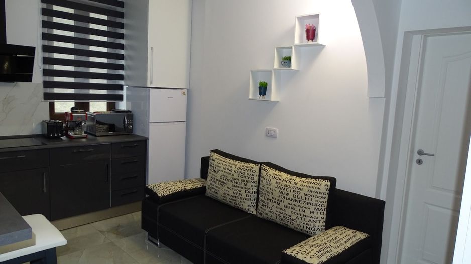 Apartament de închiriat, zonă centrală - Poză 4