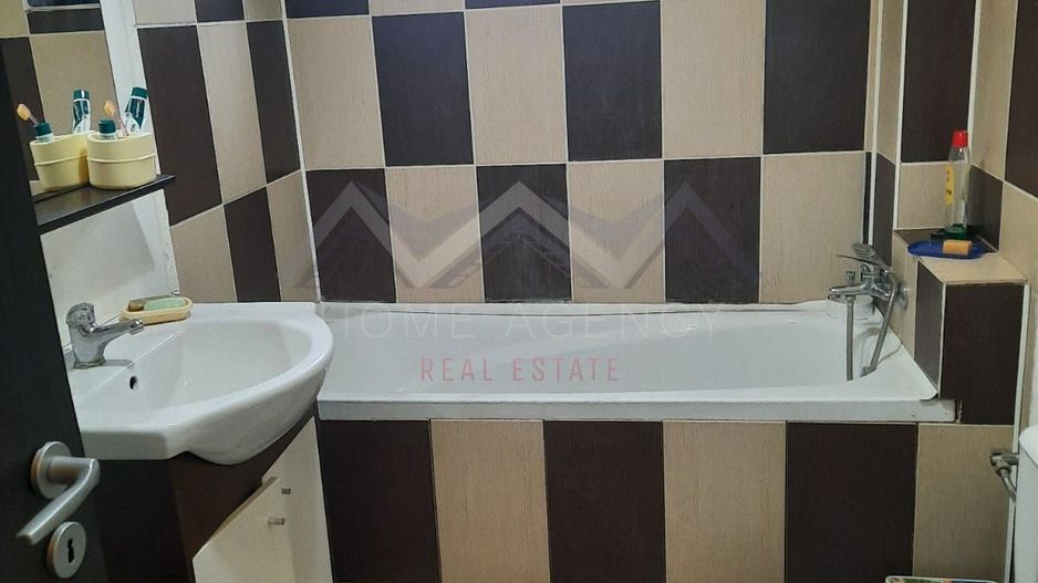 Vilă spațioasă cu 6 camere – Gruiu, Ilfov - Poză 11