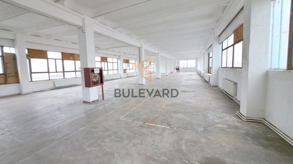 Spatiu industrial 614 mp, Lift, Zona Piata 1Mai! - Poză 1